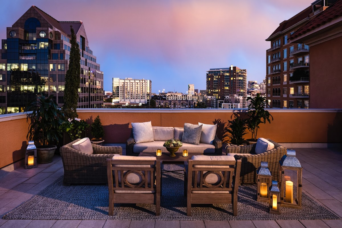 Rosewood Mansion on Turtle Creek