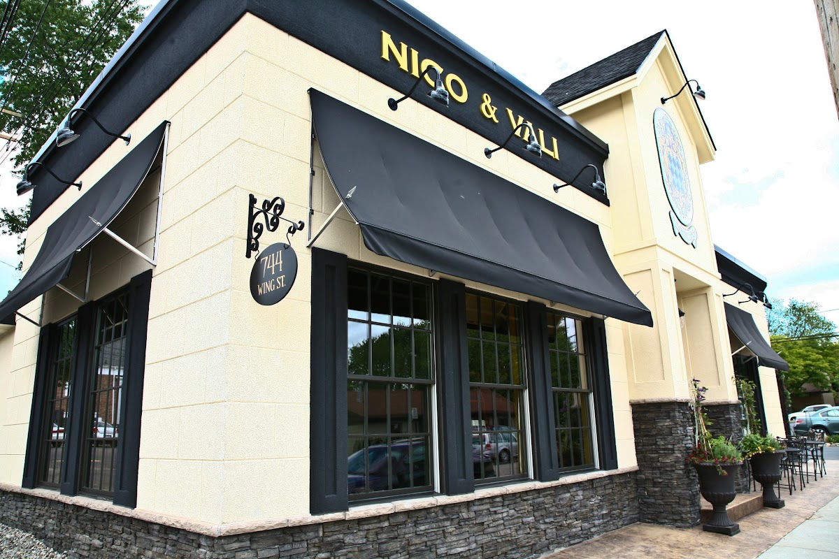 NICO &amp; VALI Italian Eatery