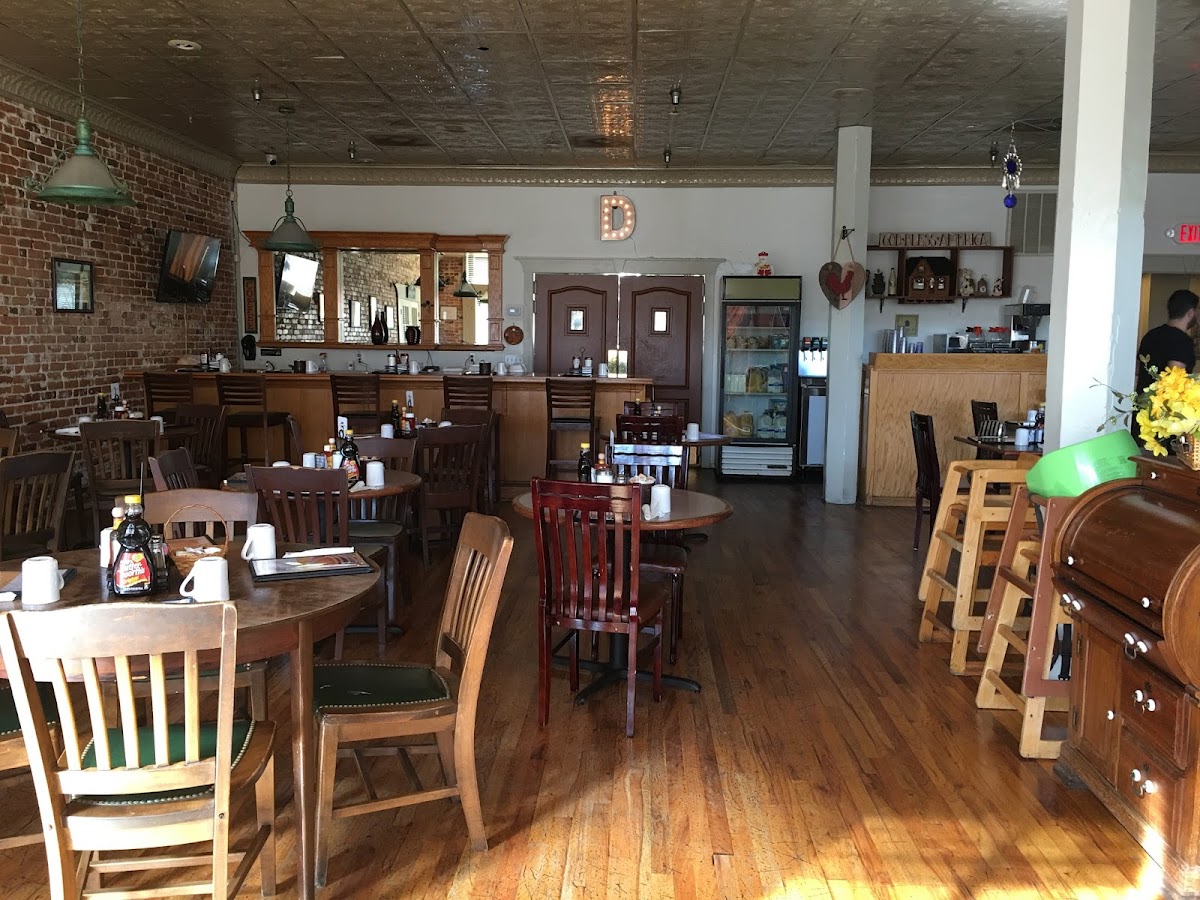 D's Breakfast & Burgers