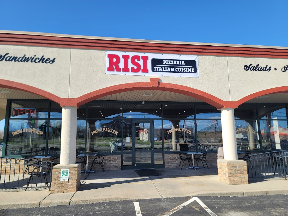 Risi Pizzeria & Italian Cuisine