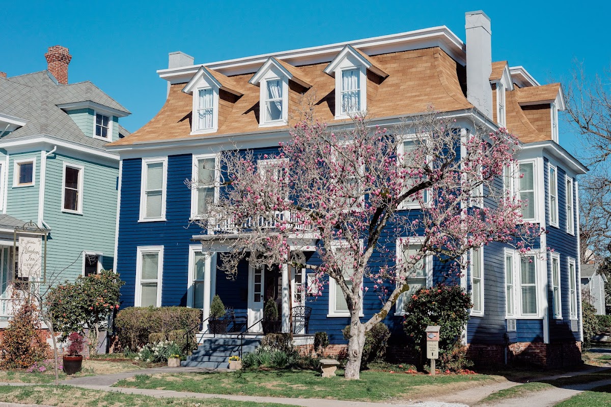 Meadows Inn Boutique BnB