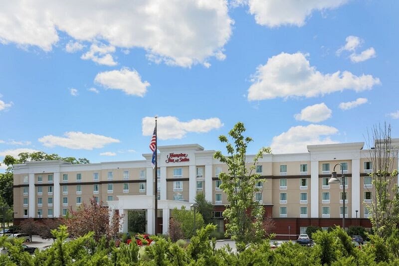 Hampton Inn & Suites Poughkeepsie featured image